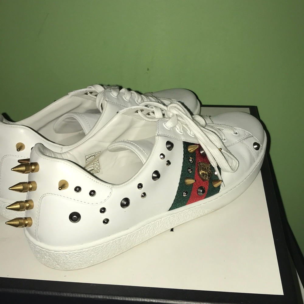 Gucci